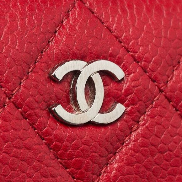 Chanel Red Quilted Caviar Leather Zippy Organizer Wallet - Picture 5 of 9
